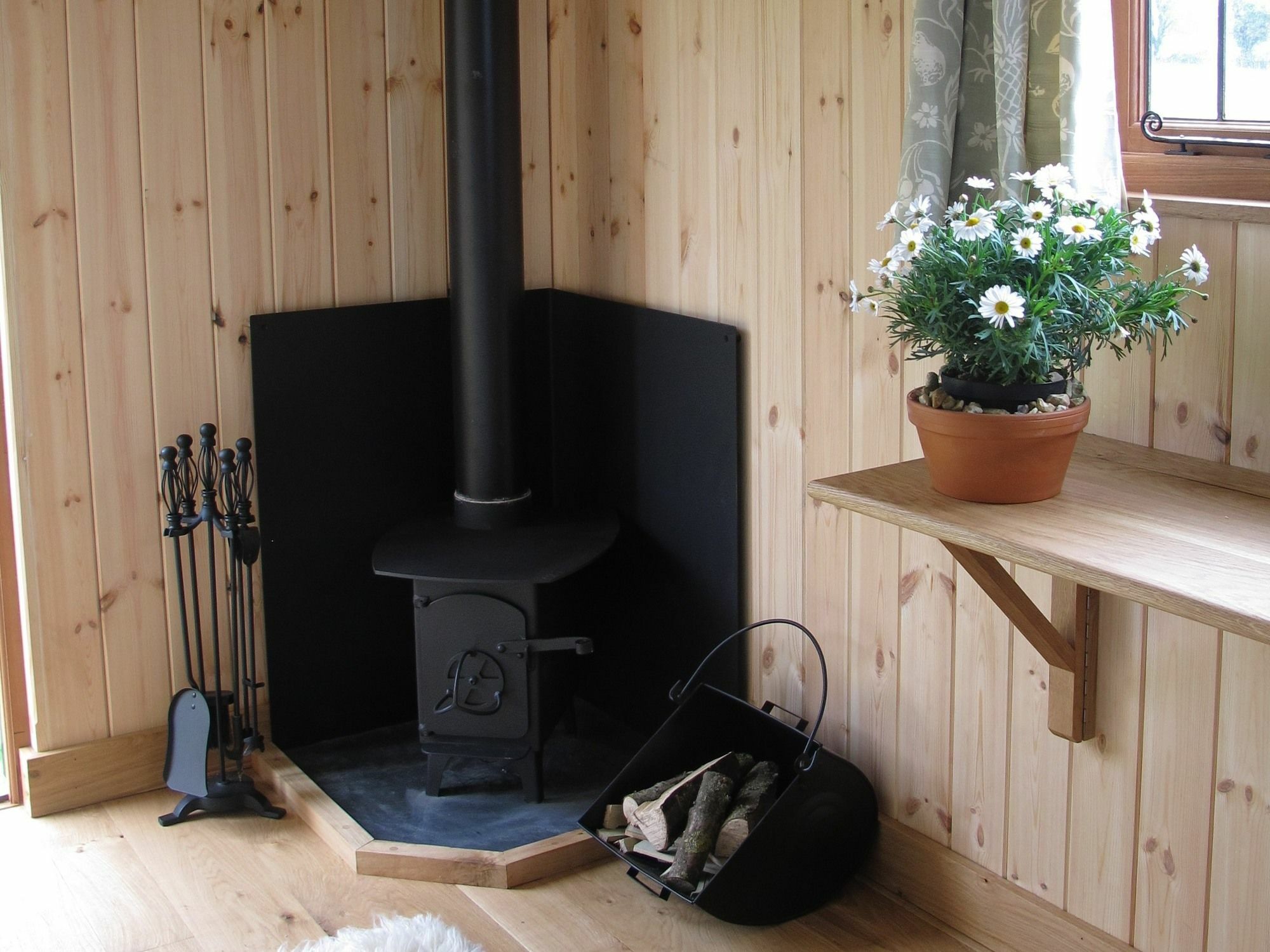 Marshwood Farm B&B And Shepherds Hut Dinton  Buitenkant foto